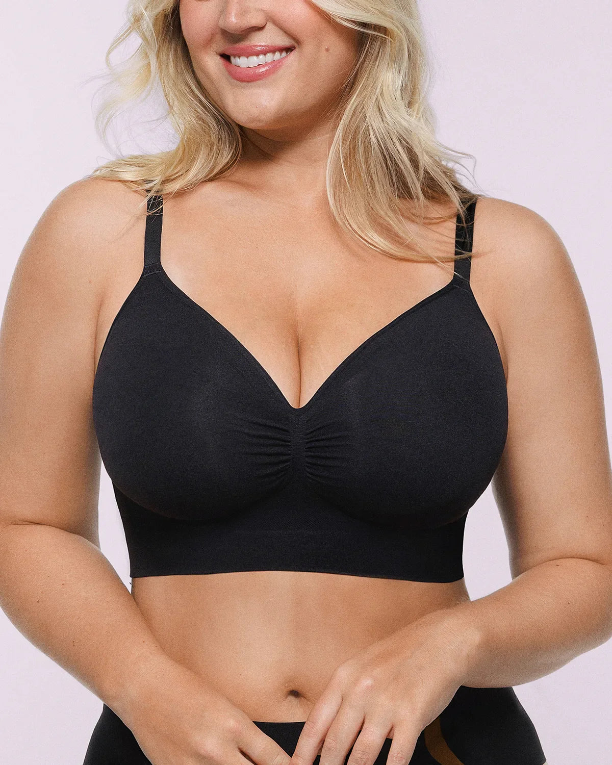 Bare Essentials™ Skin Flow™ Smooth Unlined Wireless Bra
